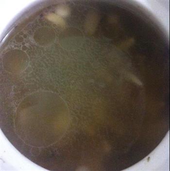 三菇牛骨汤的做法步骤1