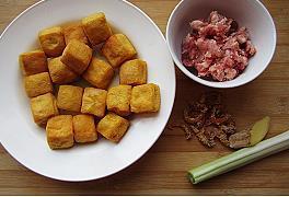 油豆腐酿肉的做法步骤1