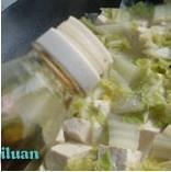鲜虾白菜炖豆腐的做法步骤6
