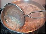 冬日里的暖身滋补萝卜牛尾汤的做法步骤1