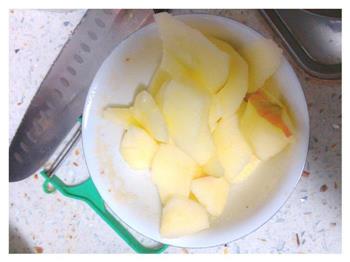 鲜榨苹果汁的做法步骤1