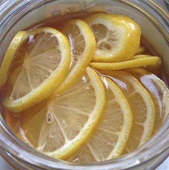 DIY蜂蜜柠檬茶的做法图解3