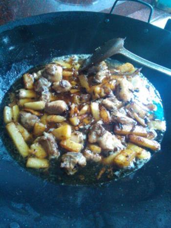咖喱土豆烧排骨的做法步骤4