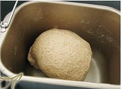 全麦核桃面包的做法步骤2