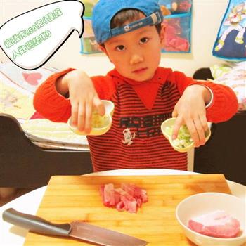 小手做羹汤-宝宝常见健脾养胃类食补处方-肉段炒扁豆的做法图解4