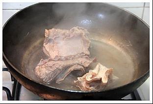 咖喱土豆炖牛肉的做法步骤1