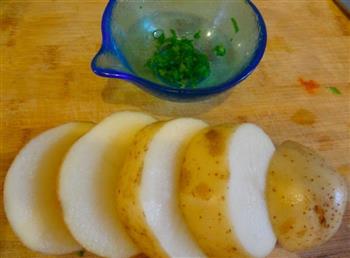 老奶洋芋-云南的土豆泥的做法步骤2