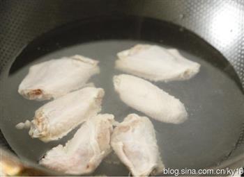 芥花油炸鸡翅的做法步骤2