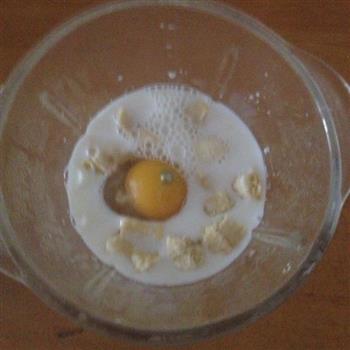 婴幼首选香蕉牛奶鸡蛋羹的做法步骤3