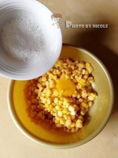 椒盐玉米粒的做法步骤2