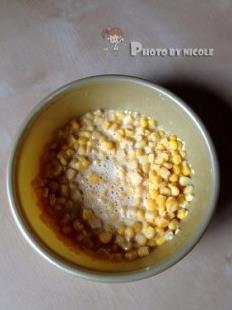 椒盐玉米粒的做法步骤3