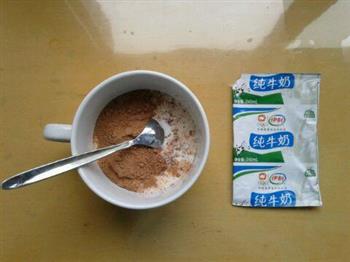 巧克力牛奶玉米片早餐的做法步骤2