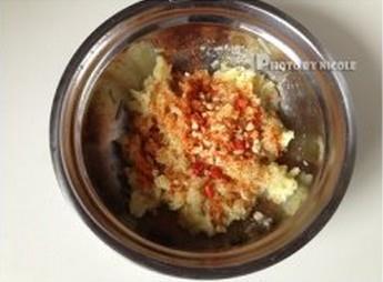 葱油洋芋擦擦的做法步骤8