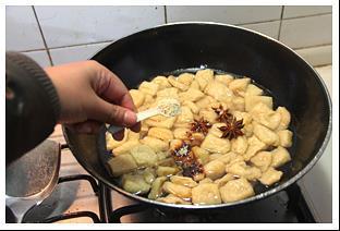 无锡最有名的特色小吃-卤汁豆腐干的做法图解8