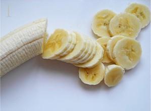 香蕉醋减肥的做法步骤1
