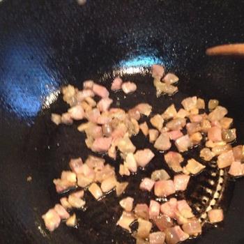 腊肉豌豆闷饭的做法步骤2