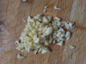 米粉蒸肉土豆的做法步骤3