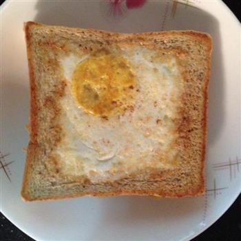 美味早餐-鸡蛋吐司汉堡的做法步骤12