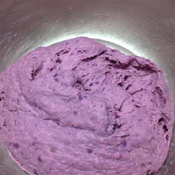 紫薯玫瑰卷的做法步骤1