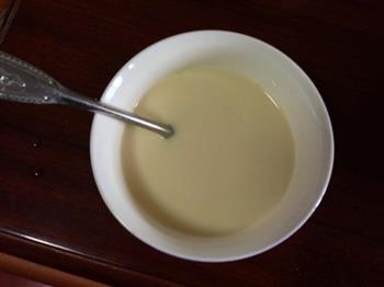蜂蜜牛奶玉米发糕的做法步骤2