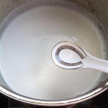 港式甜品-姜汁撞奶的做法步骤2