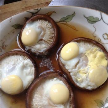香菇炖鹌鹑蛋的做法步骤4