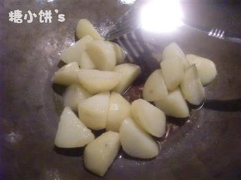 土豆红烧肉的做法图解6
