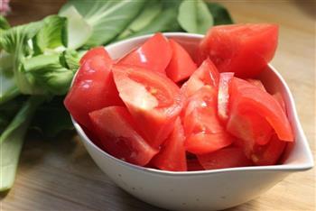西红柿面疙瘩汤的做法步骤3