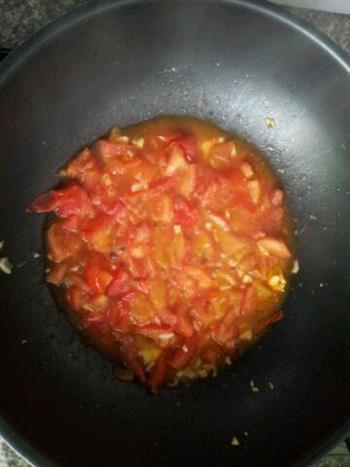 西红柿鸡蛋拌面的做法步骤3