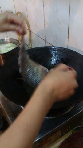 豆瓣鱼的做法步骤4