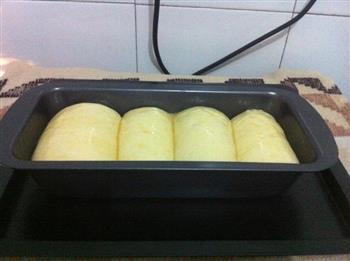 牛奶土司面包的做法步骤8
