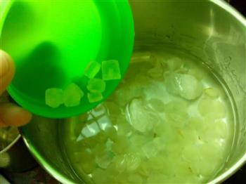 皂角米南瓜猫耳糖水的做法图解3