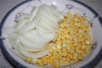 叻沙鸡蓉玉米粒的做法步骤1