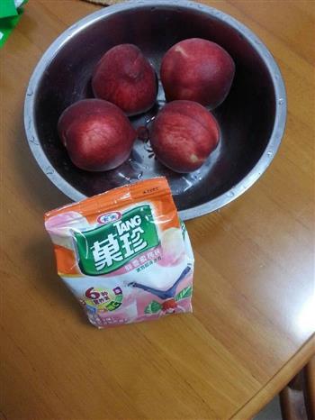甜蜜黄桃罐头的做法步骤1