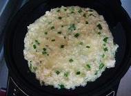 鸡蛋米饭饼的做法步骤3