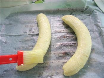 香蕉新吃法-奶酪烤香蕉的做法图解2