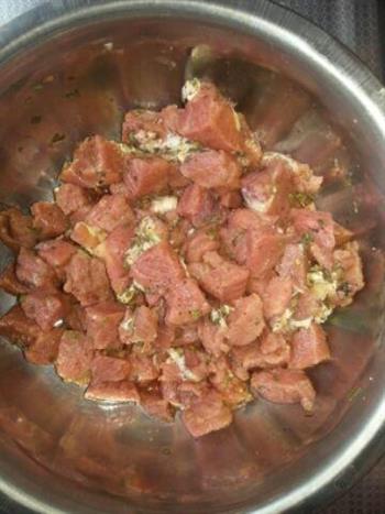 黑椒牛肉意粉的做法步骤3