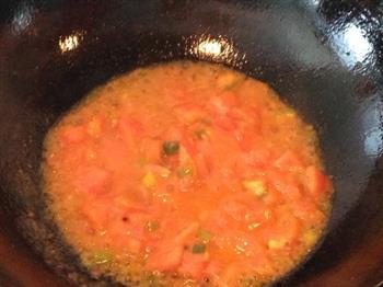 家常版美味西红柿炖牛肉的做法步骤5
