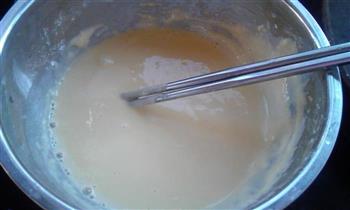 鸡蛋葱油饼的做法步骤2