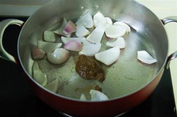 椰香咖喱牛腩的做法步骤6