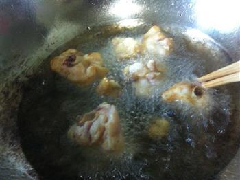 重庆辣子鸡的做法步骤2