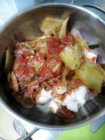 韩式泡菜汤的做法图解2