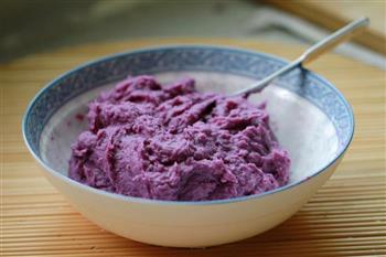 奶香紫薯花式馒头的做法步骤2