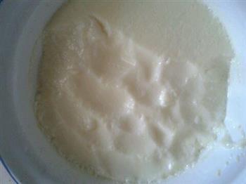 牛奶炖鸡蛋的做法步骤4