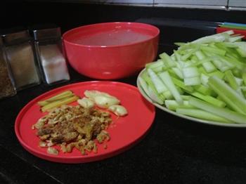 虾米葫芦瓜粉丝煲的做法步骤1