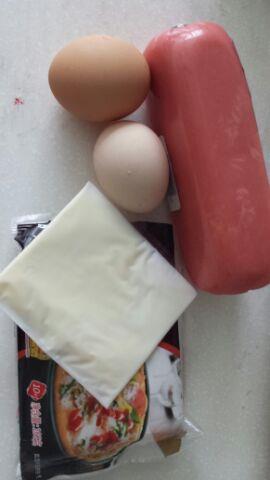 马苏里拉乳酪配火腿鸡蛋卷的做法图解1