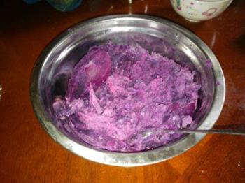 紫薯夹心马拉糕的做法步骤3