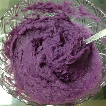 紫薯馅老婆饼的做法步骤1