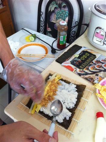 芝士鳕鱼肉松寿司的做法步骤2