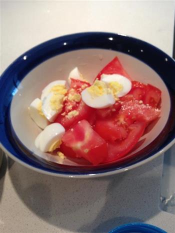 一个人的营养早餐 鸡蛋番茄迷你沙拉的做法步骤5